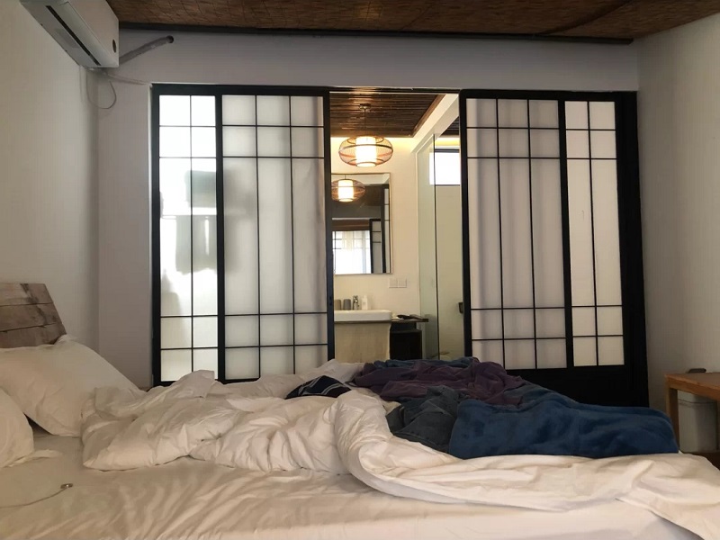 如何把研學(xué)旅行擺在更加重要的位置，推動研學(xué)旅行健康快速發(fā)展？