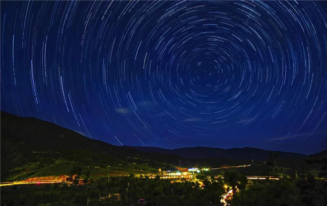 “仲夏夜之夢” 赴一場雞足山的浪漫星空！