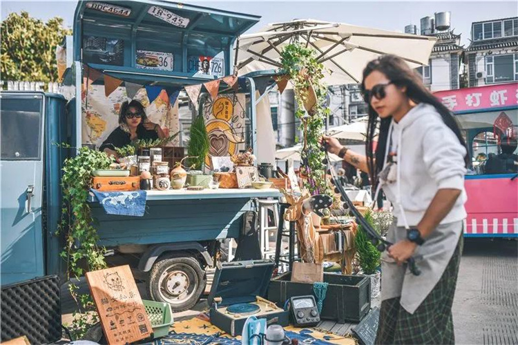 大理麋鹿星球——市集美食、文藝演出、潮人拍攝的新地標(biāo)，原四季集市，是大理小眾打卡地
