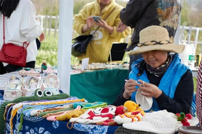 大理旅行：洱海邊，稻田里的集市；“文藝小青年們“”不一樣的